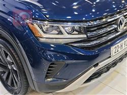 ڤۆڵکسواگن ئەتڵەس کرۆس سپۆرت